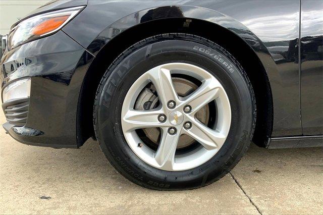 2023 Chevrolet Malibu Vehicle Photo in TOPEKA, KS 66609-0000