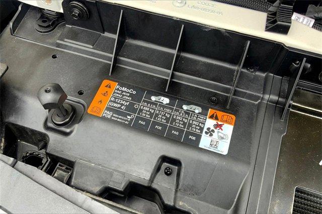 2023 Ford Explorer Vehicle Photo in TOPEKA, KS 66609-0000