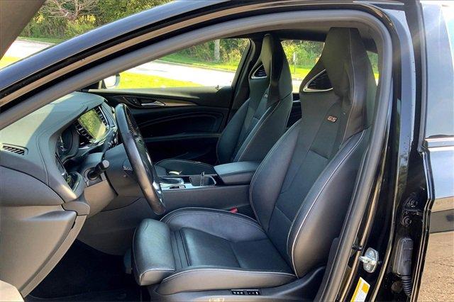 2020 Buick Regal Sportback Vehicle Photo in KANSAS CITY, MO 64114-4545