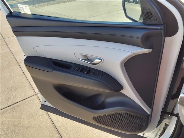 2025 Hyundai TUCSON Vehicle Photo in Peoria, IL 61615