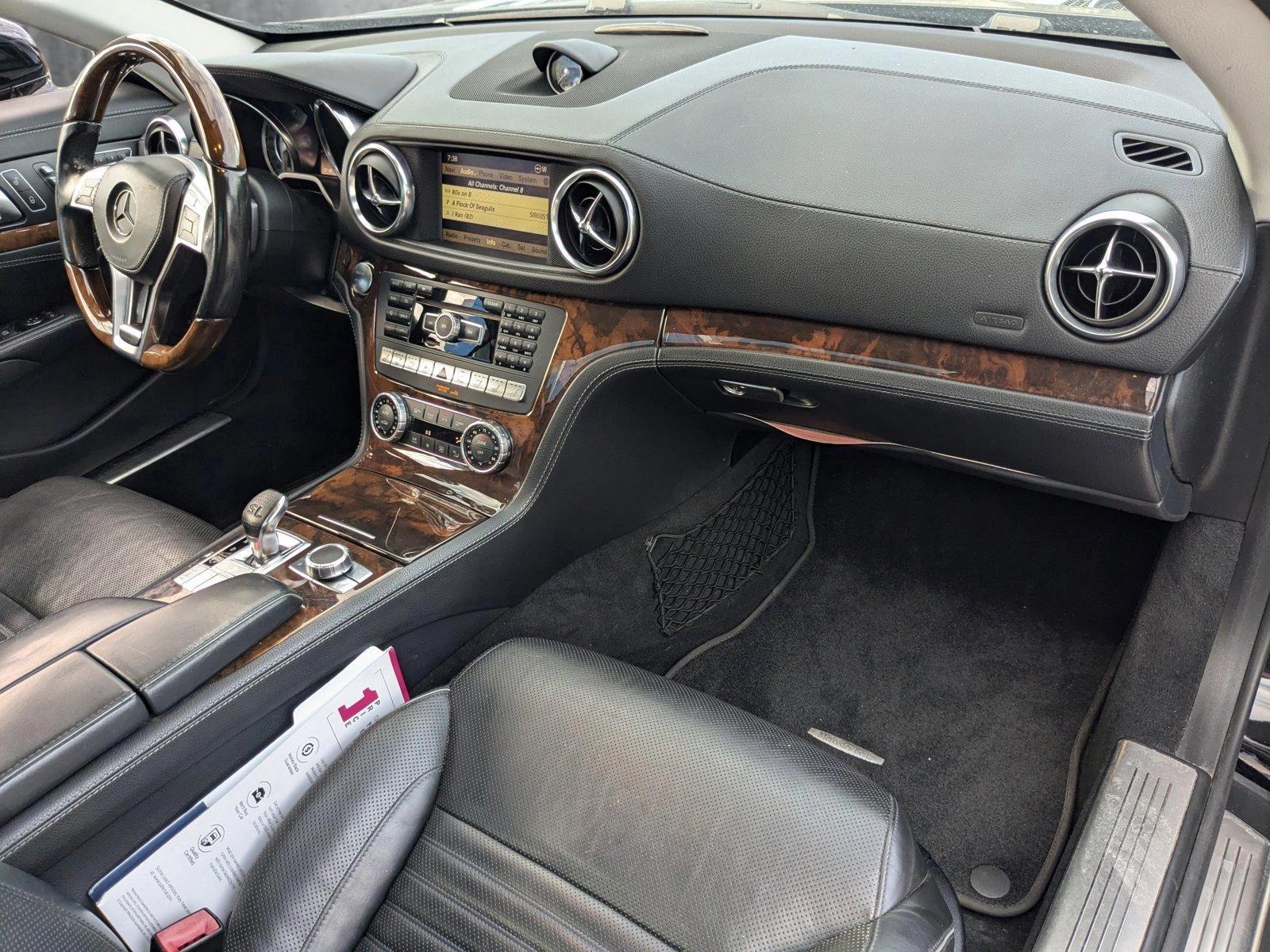 2013 Mercedes-Benz SL-Class Vehicle Photo in MIAMI, FL 33134-2699