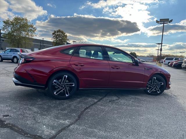 2024 Hyundai SONATA Vehicle Photo in Shiloh, IL 62269