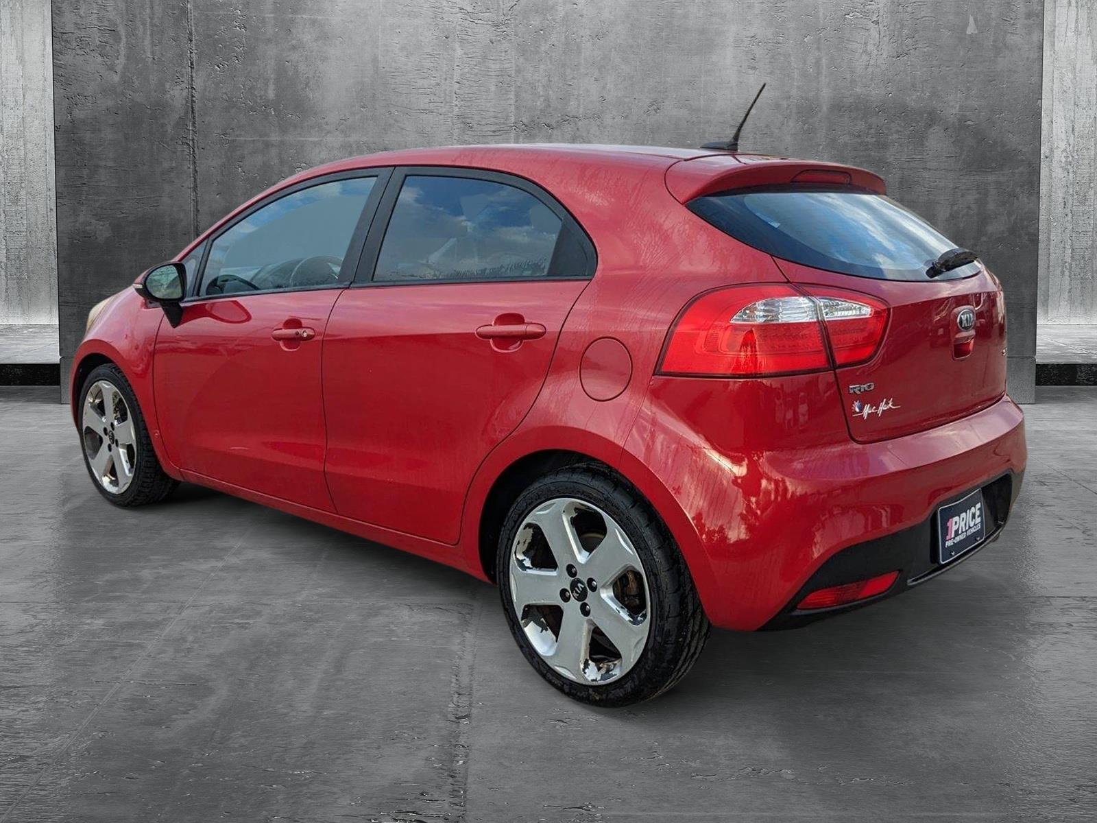 2013 Kia Rio 5-door Vehicle Photo in Corpus Christi, TX 78415