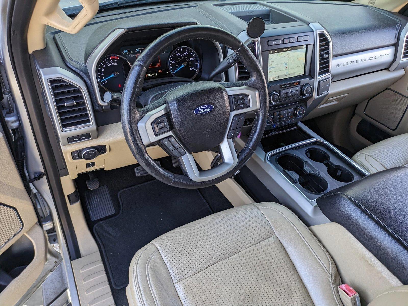 2018 Ford Super Duty F-250 SRW Vehicle Photo in Bradenton, FL 34207