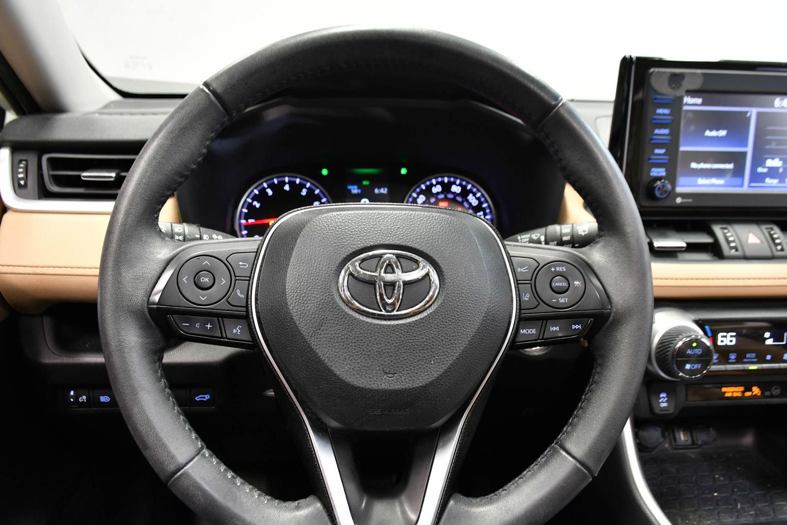 2021 Toyota RAV4 Vehicle Photo in DALLAS, TX 75235