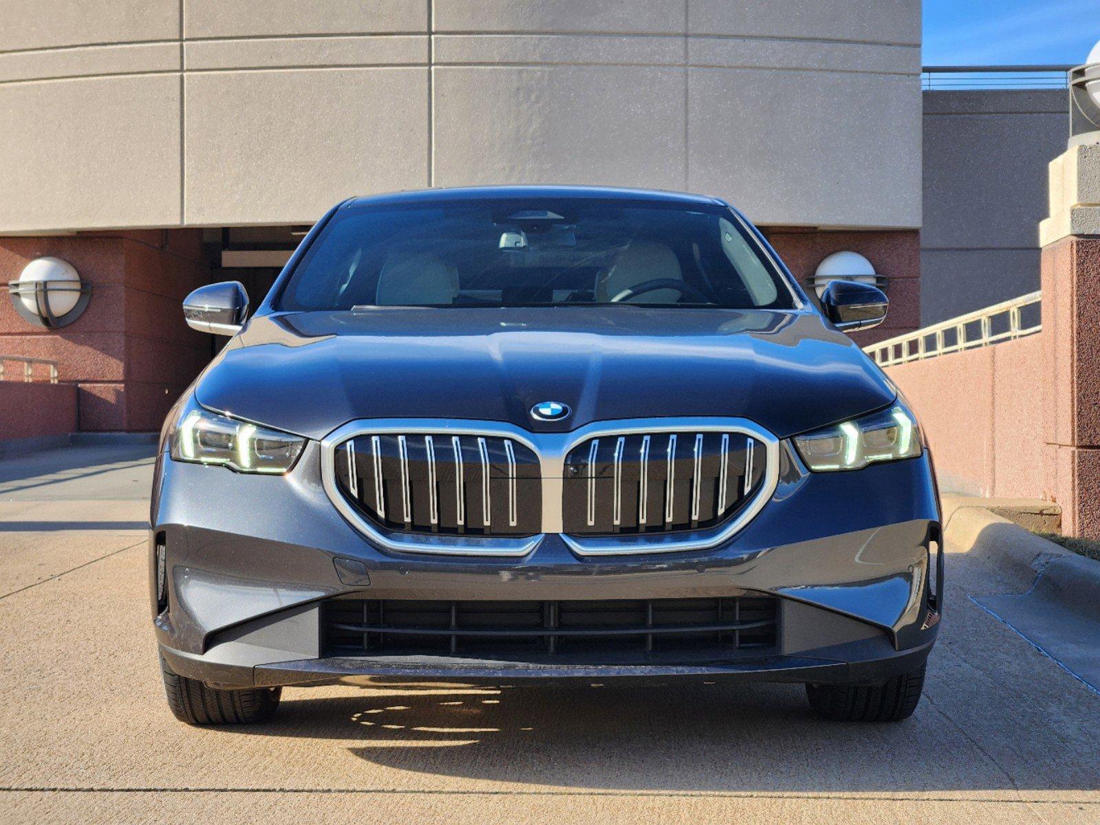 2025 BMW 530i Vehicle Photo in PLANO, TX 75024