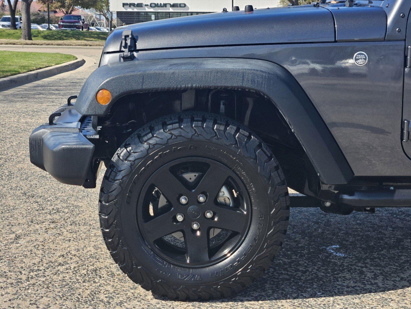 2017 Jeep Wrangler Unlimited Vehicle Photo in FORT WORTH, TX 76132