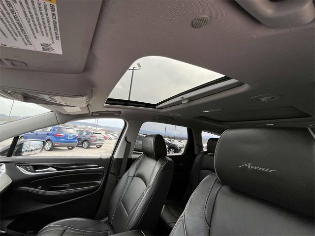 2020 Buick Enclave Vehicle Photo in ALCOA, TN 37701-3235