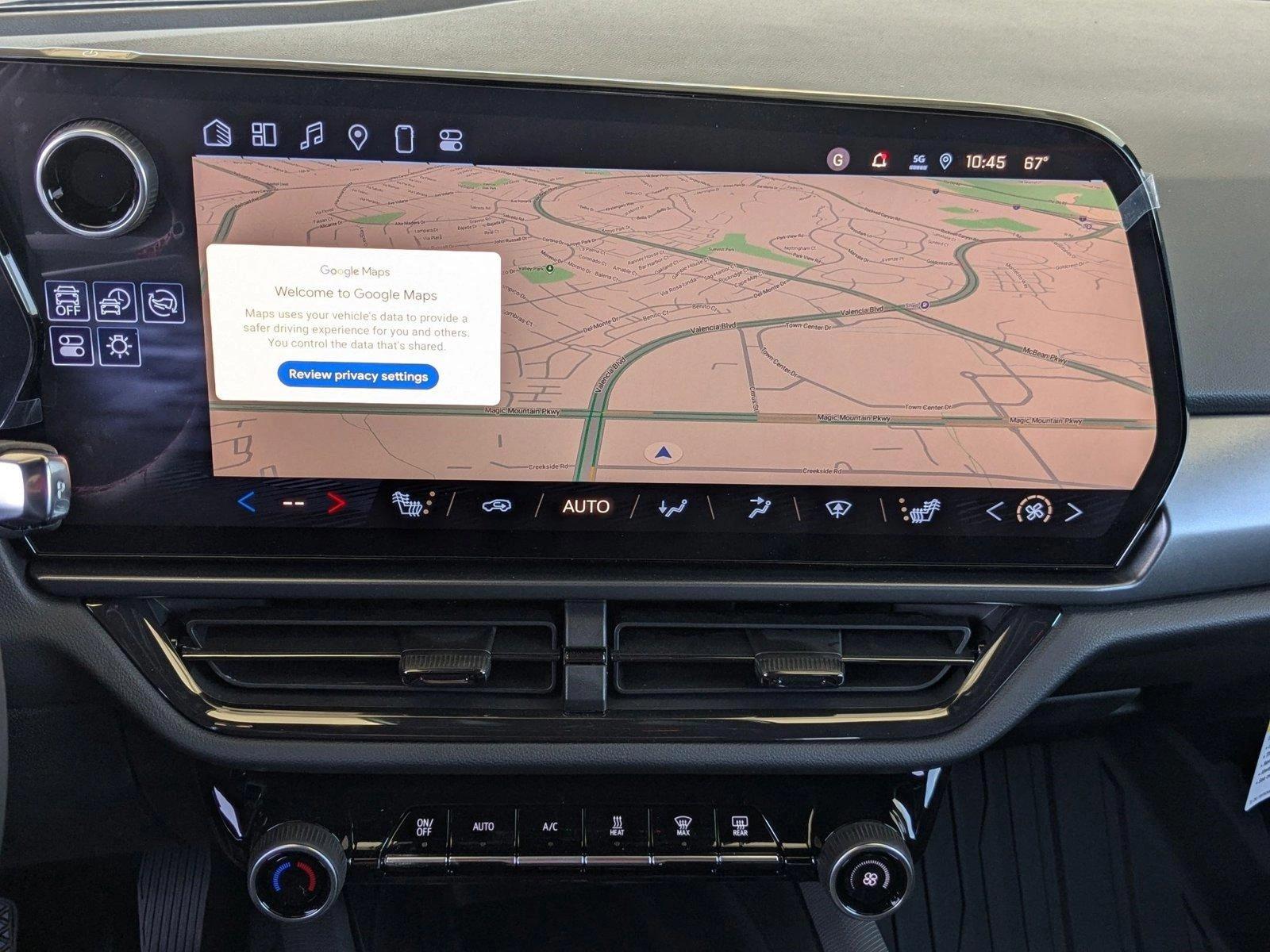 2025 Chevrolet Equinox EV Vehicle Photo in VALENCIA, CA 91355-1705