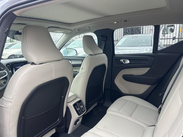 2025 Volvo XC40 Vehicle Photo in Grapevine, TX 76051