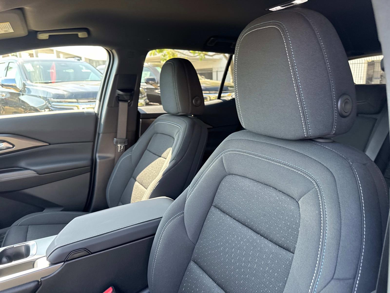 2025 Chevrolet Equinox EV Vehicle Photo in LOS ANGELES, CA 90007-3794