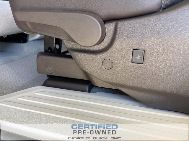 2024 GMC Acadia Vehicle Photo in MANHATTAN, KS 66502-5036