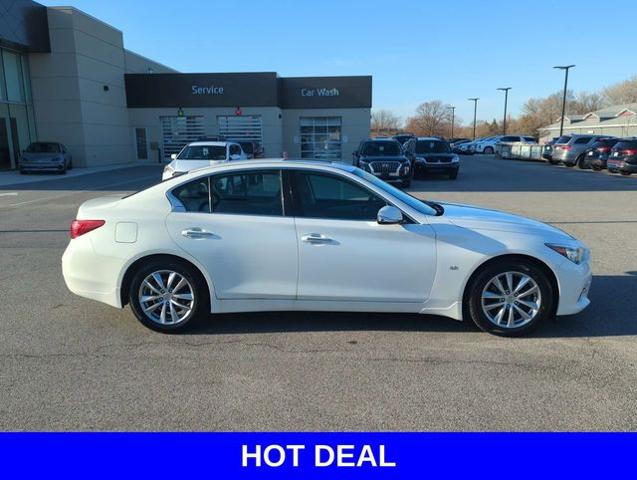 2015 INFINITI Q50 Vehicle Photo in Merrillville, IN 46410