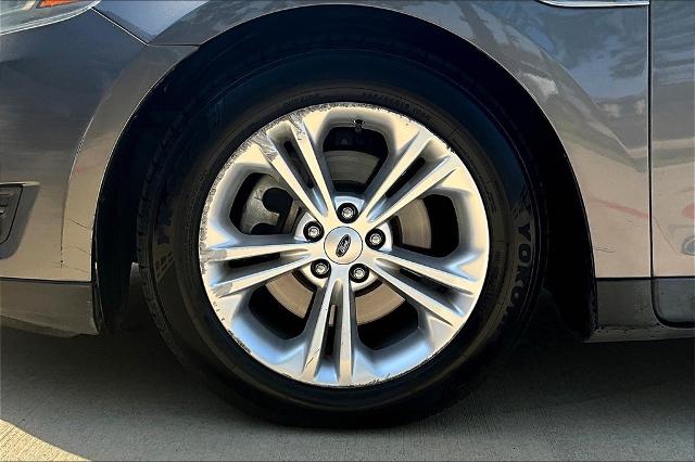 2013 Ford Taurus Vehicle Photo in Houston, TX 77007