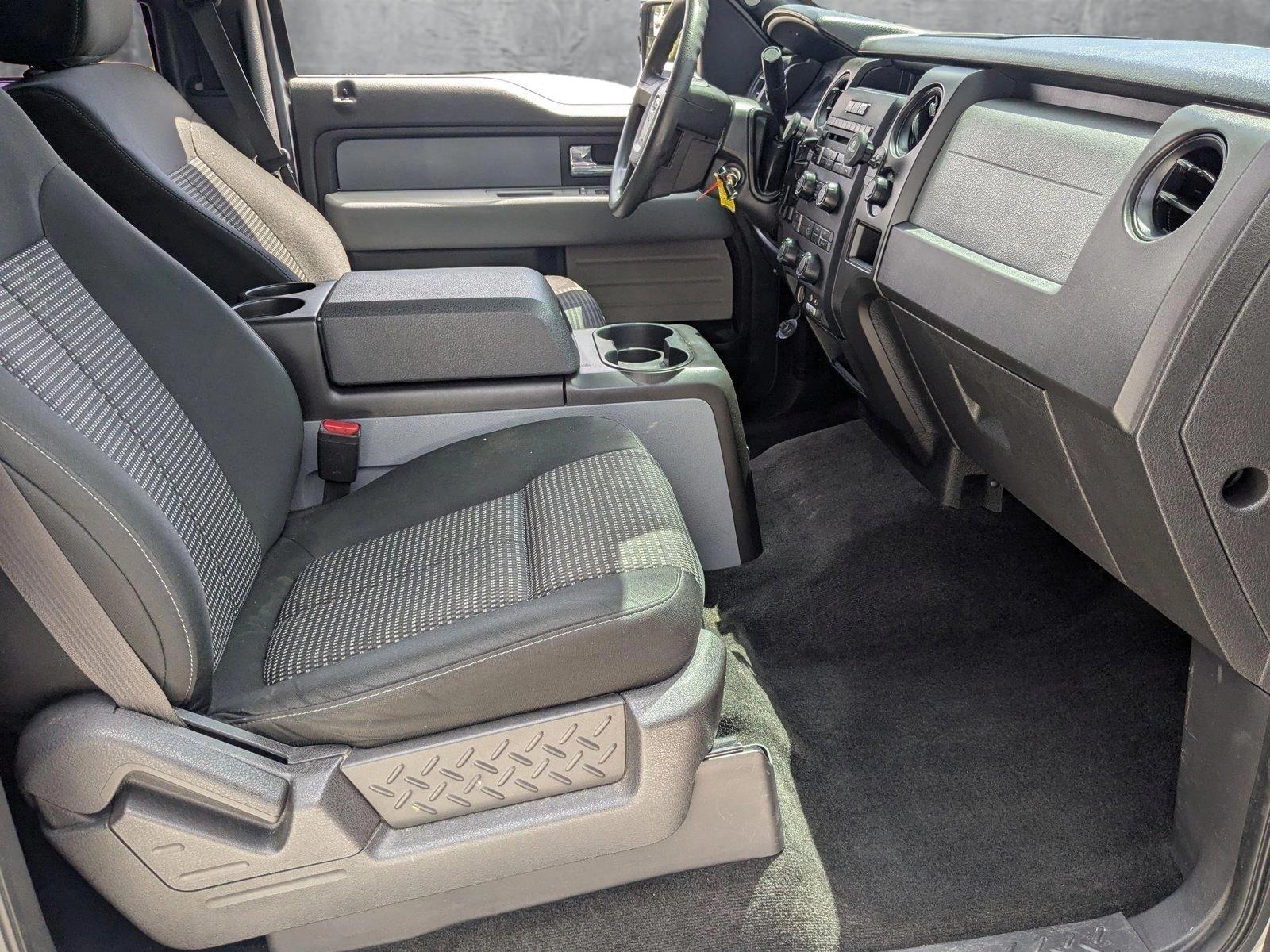 2014 Ford F-150 Vehicle Photo in PEMBROKE PINES, FL 33024-6534