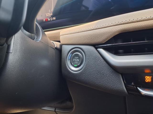 2025 Cadillac XT4 Vehicle Photo in TAMPA, FL 33612-3404