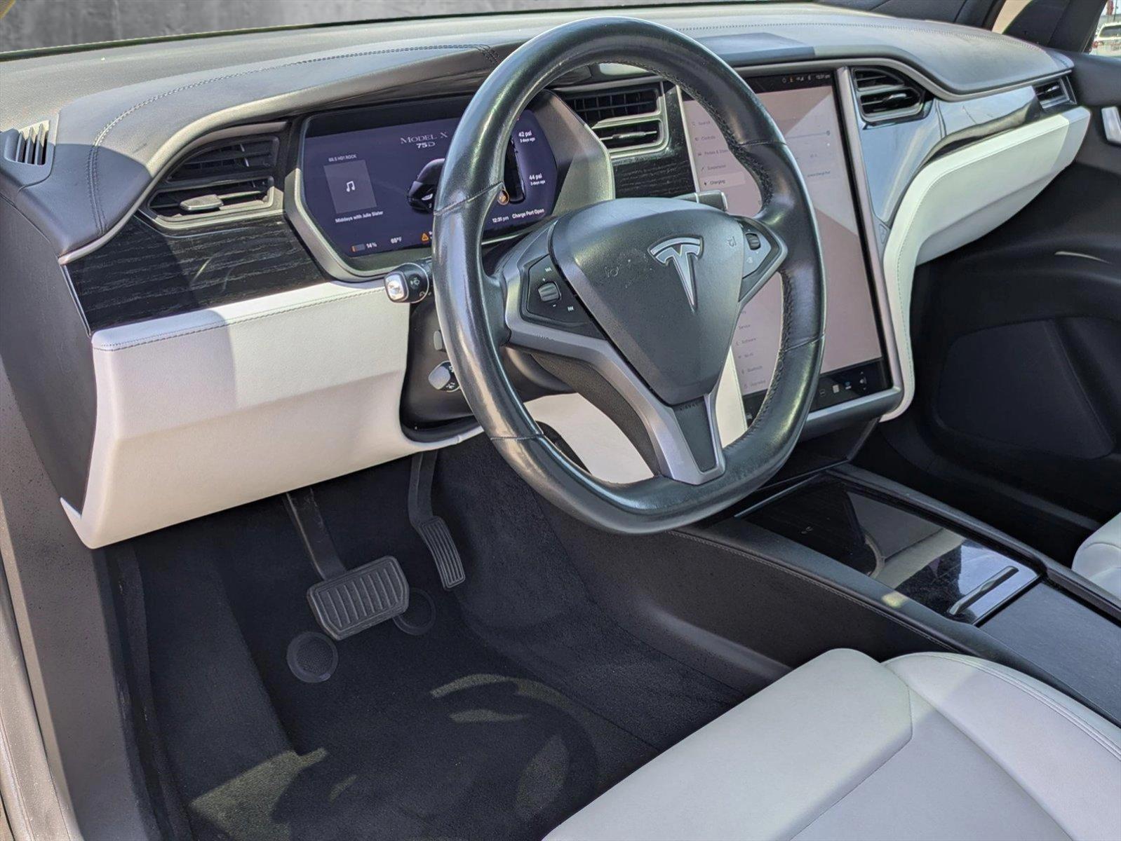 2018 Tesla Model X Vehicle Photo in Tustin, CA 92782