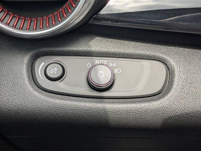 2025 Chevrolet Trax Vehicle Photo in BRUNSWICK, GA 31525-1881