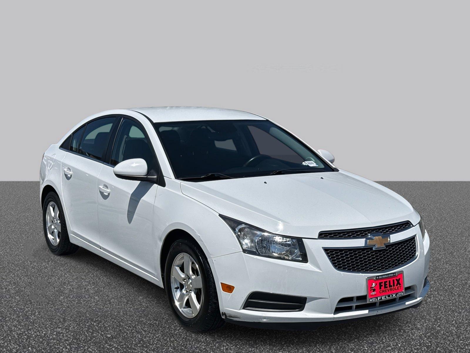 2014 Chevrolet Cruze Vehicle Photo in LOS ANGELES, CA 90007-3794