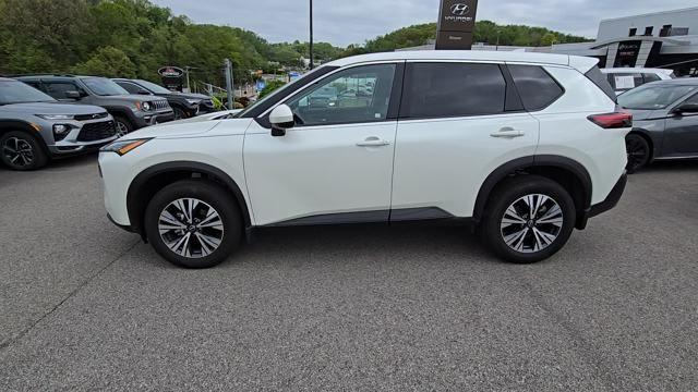 2023 Nissan Rogue Vehicle Photo in Pleasant Hills, PA 15236