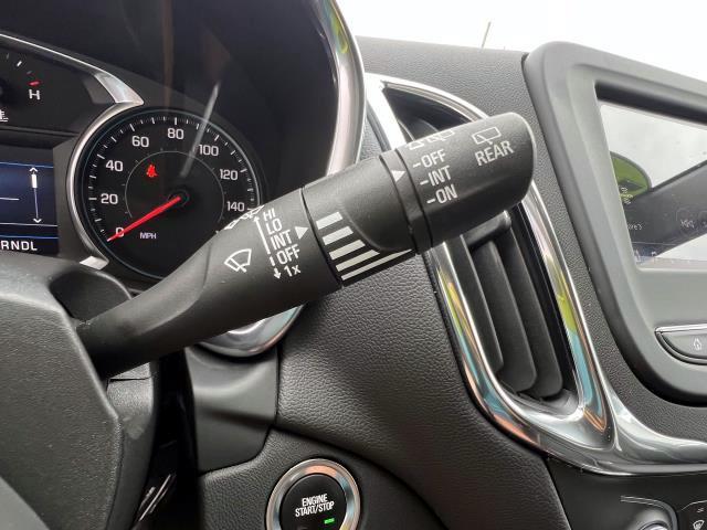 2022 Chevrolet Equinox Vehicle Photo in Roslyn, NY 11576