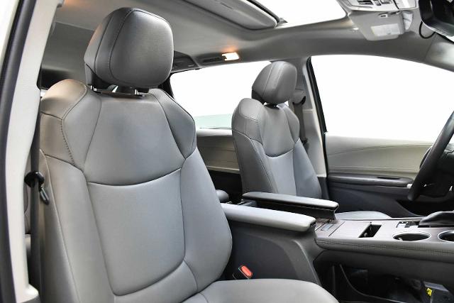 2022 Toyota Sienna Vehicle Photo in DALLAS, TX 75235
