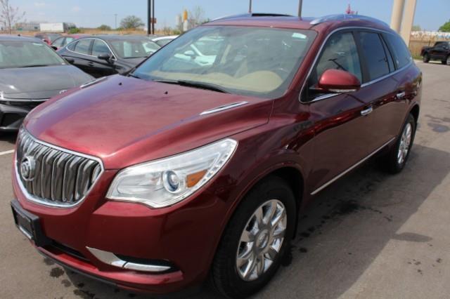 2016 Buick Enclave Vehicle Photo in Green Bay, WI 54304