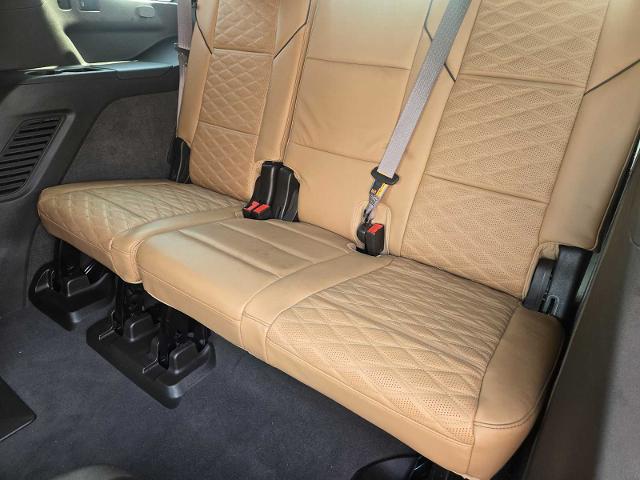 2022 Cadillac Escalade Vehicle Photo in DENTON, TX 76210-9321