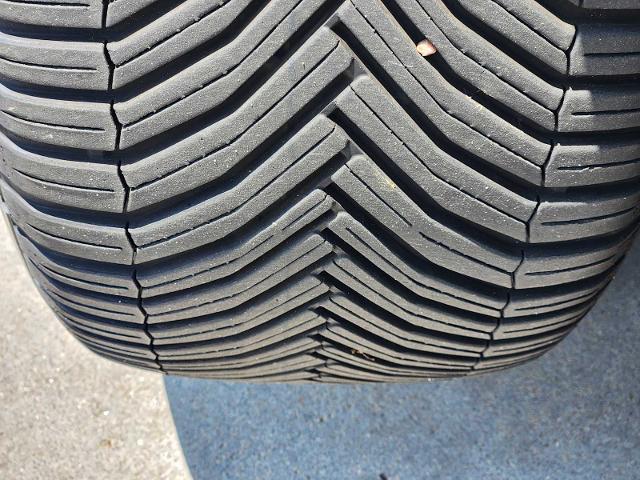 2025 Mercedes-Benz GLE Vehicle Photo in HOUSTON, TX 77079