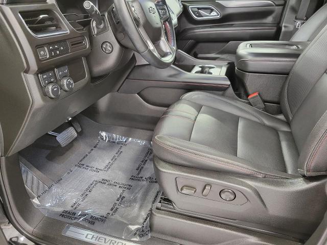 2024 Chevrolet Suburban Vehicle Photo in NEENAH, WI 54956-2243