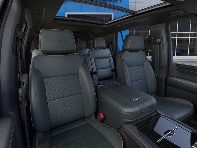 2025 GMC Yukon Vehicle Photo in HENDERSON, NC 27536-2966