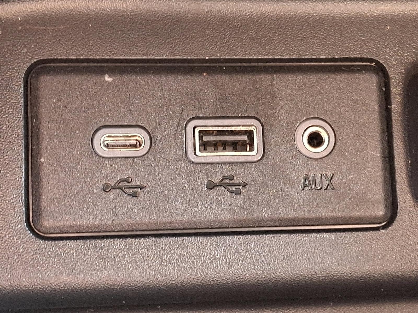 2023 Chevrolet Equinox Vehicle Photo in BETHLEHEM, PA 18017-9401