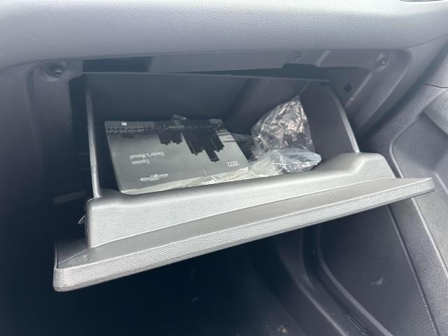 2022 Chevrolet Equinox Vehicle Photo in Roslyn, NY 11576