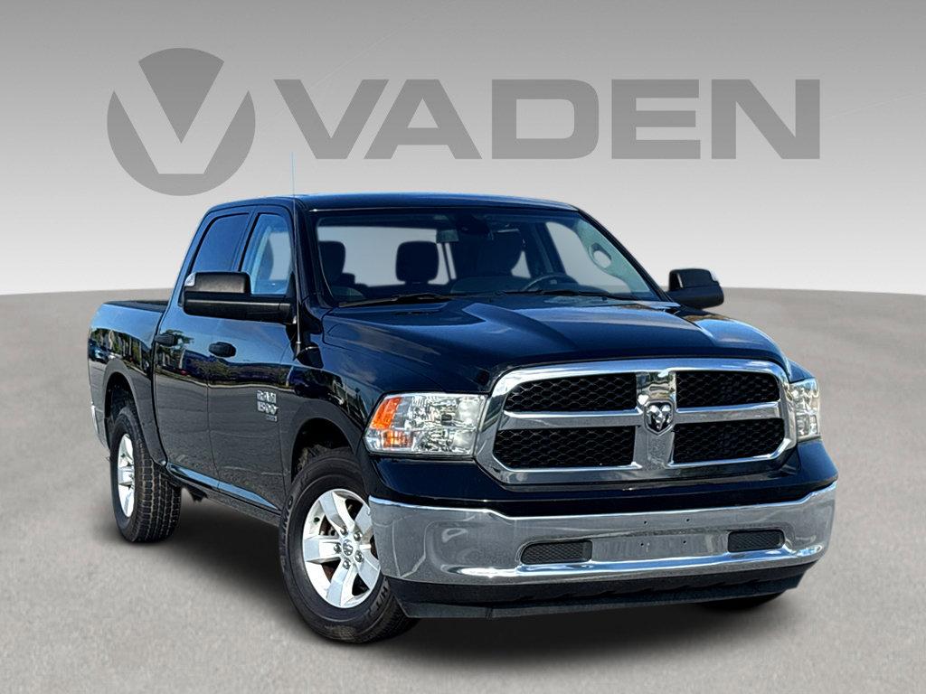 2023 Ram 1500 Classic Vehicle Photo in POOLER, GA 31322-3252