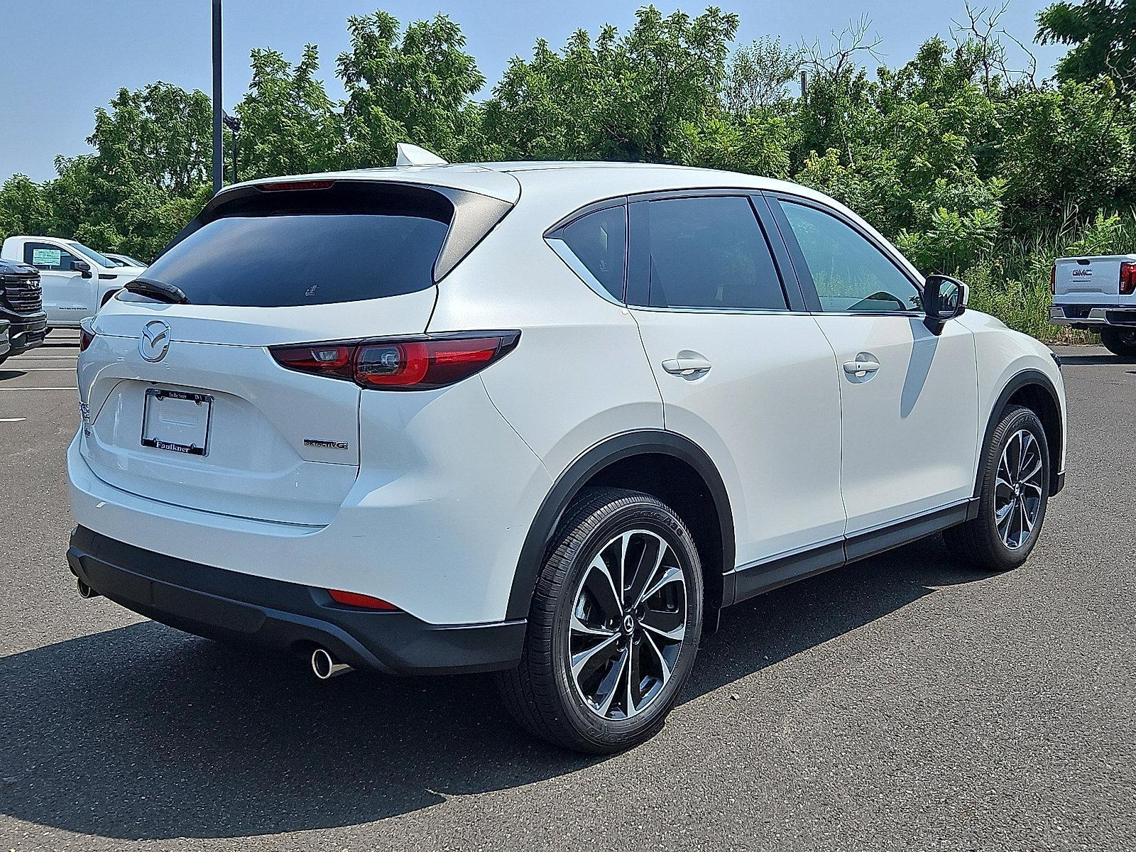 2022 Mazda CX-5 Vehicle Photo in Trevose, PA 19053