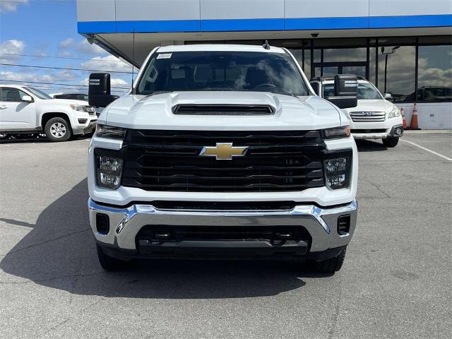 2024 Chevrolet Silverado 2500 HD Vehicle Photo in ALCOA, TN 37701-3235