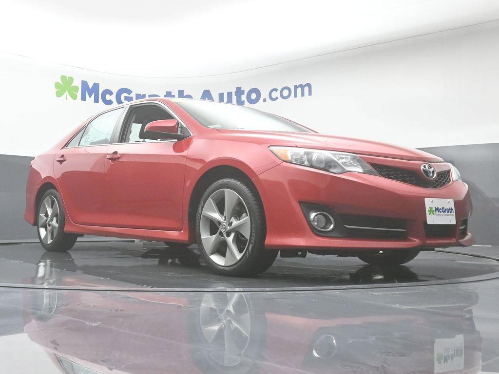 2014 Toyota Camry Vehicle Photo in Marion, IA 52302