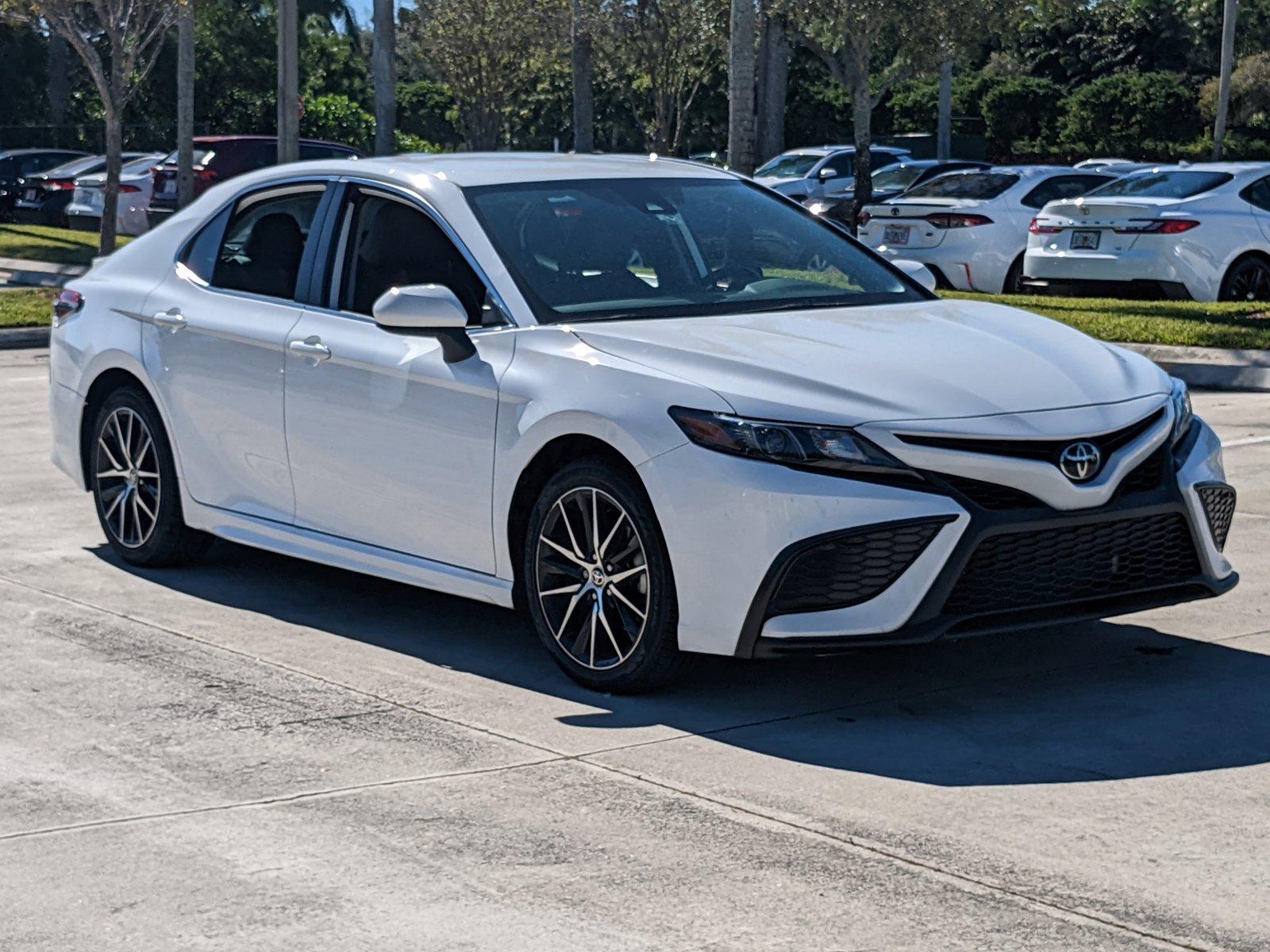 2021 Toyota Camry Vehicle Photo in Davie, FL 33331