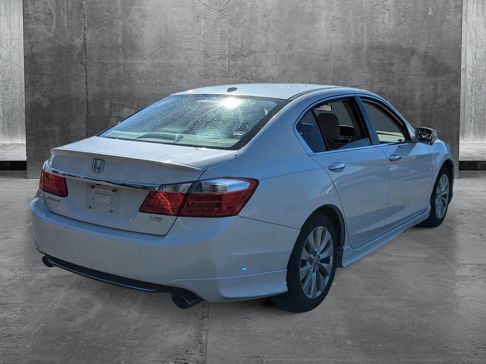 2013 Honda Accord Sedan Vehicle Photo in Panama City, FL 32401