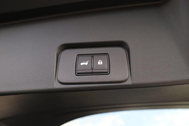 2025 Nissan Rogue Vehicle Photo in Ballwin, MO 63011