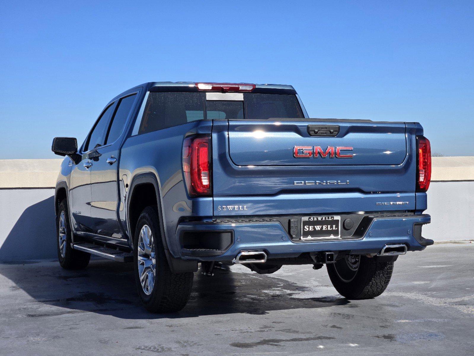 2025 GMC Sierra 1500 Vehicle Photo in DALLAS, TX 75209-3016