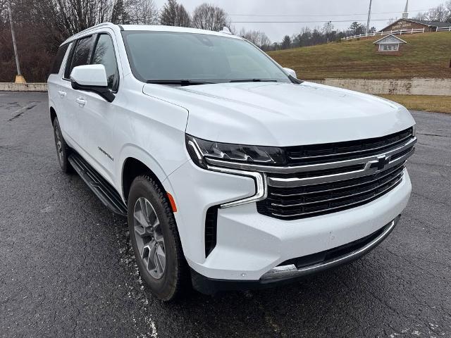 2022 Chevrolet Suburban Vehicle Photo in MARION, NC 28752-6372