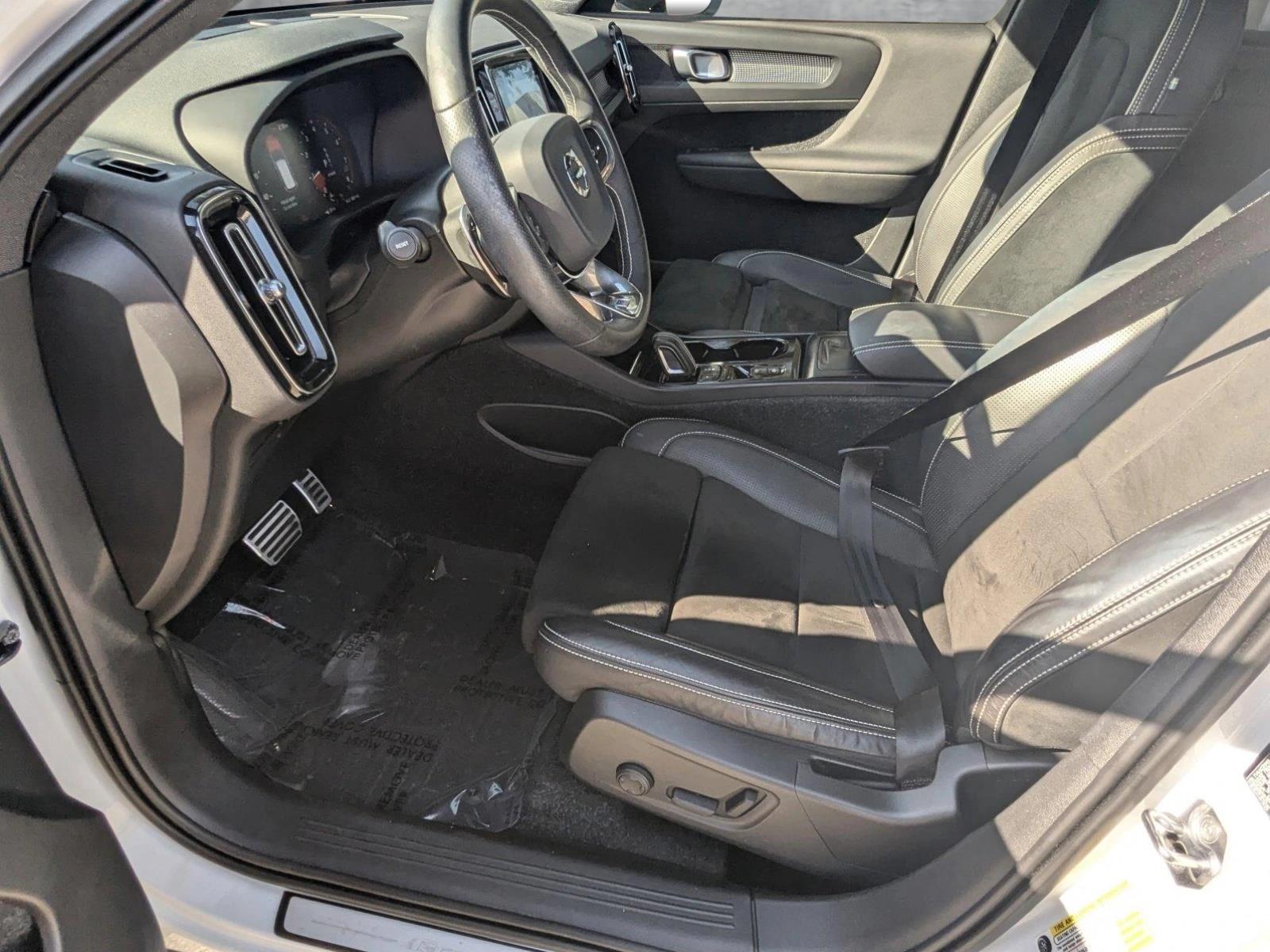 2020 Volvo XC40 Vehicle Photo in Delray Beach, FL 33444