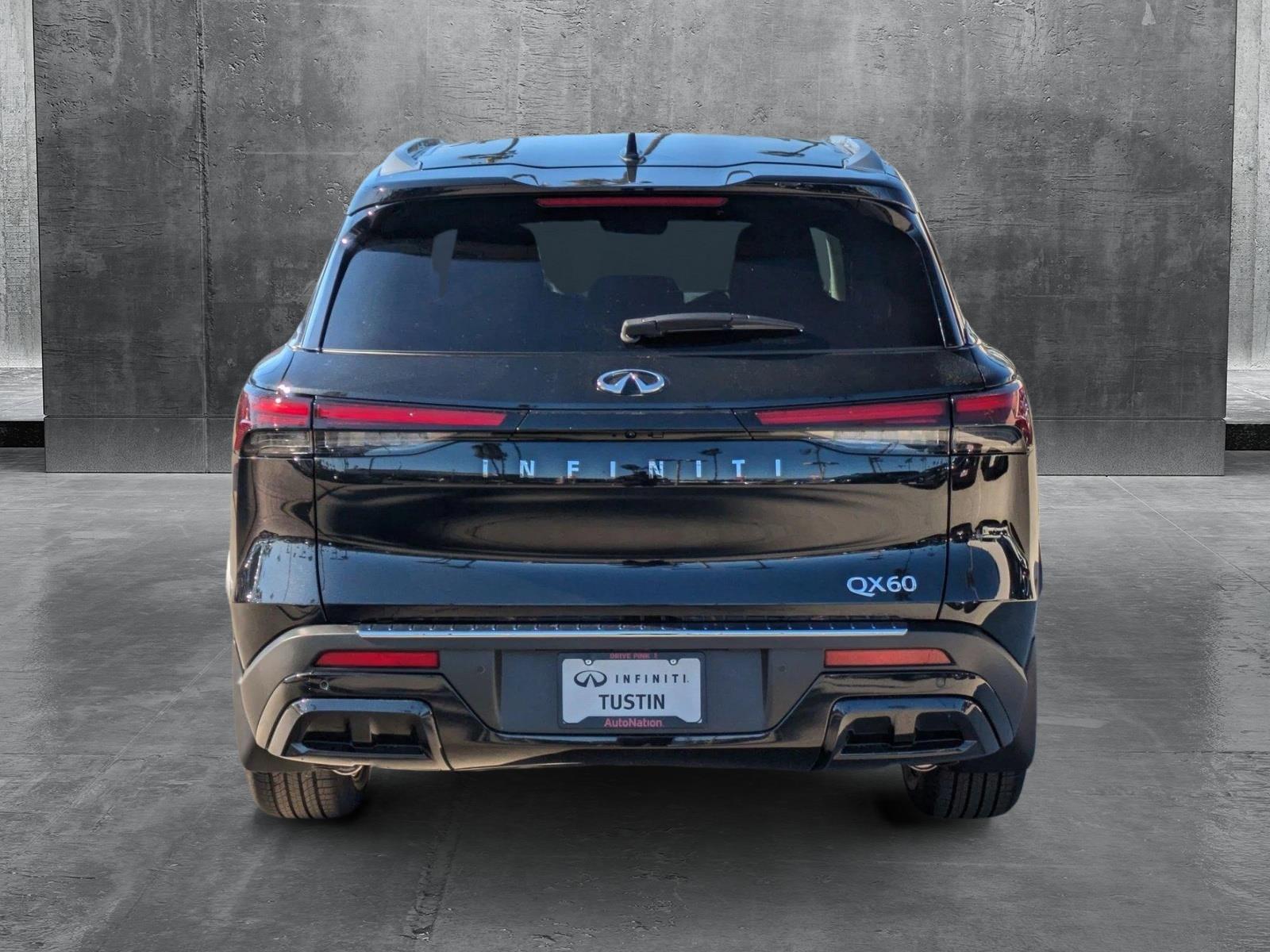 2025 INFINITI QX60 Vehicle Photo in Tustin, CA 92782