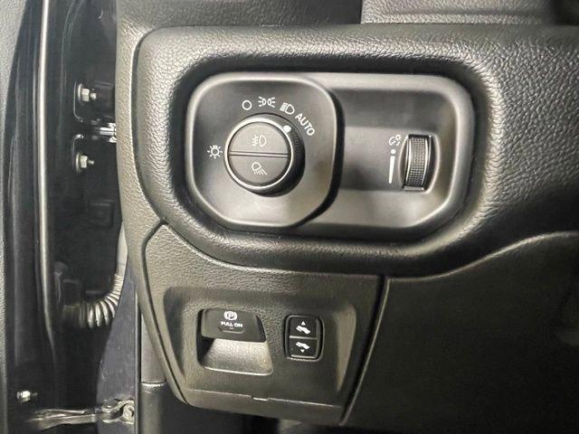 2021 Ram 1500 Vehicle Photo in PHOENIX, AZ 85014-3381