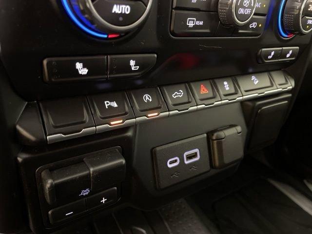 2019 Chevrolet Silverado 1500 Vehicle Photo in PHOENIX, AZ 85014-3381