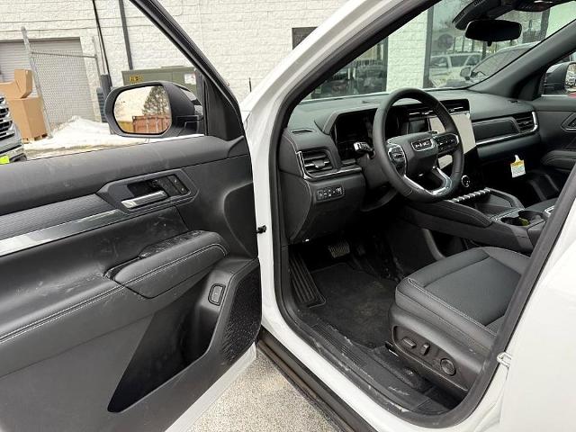 2025 GMC Terrain Vehicle Photo in CHICOPEE, MA 01020-5001