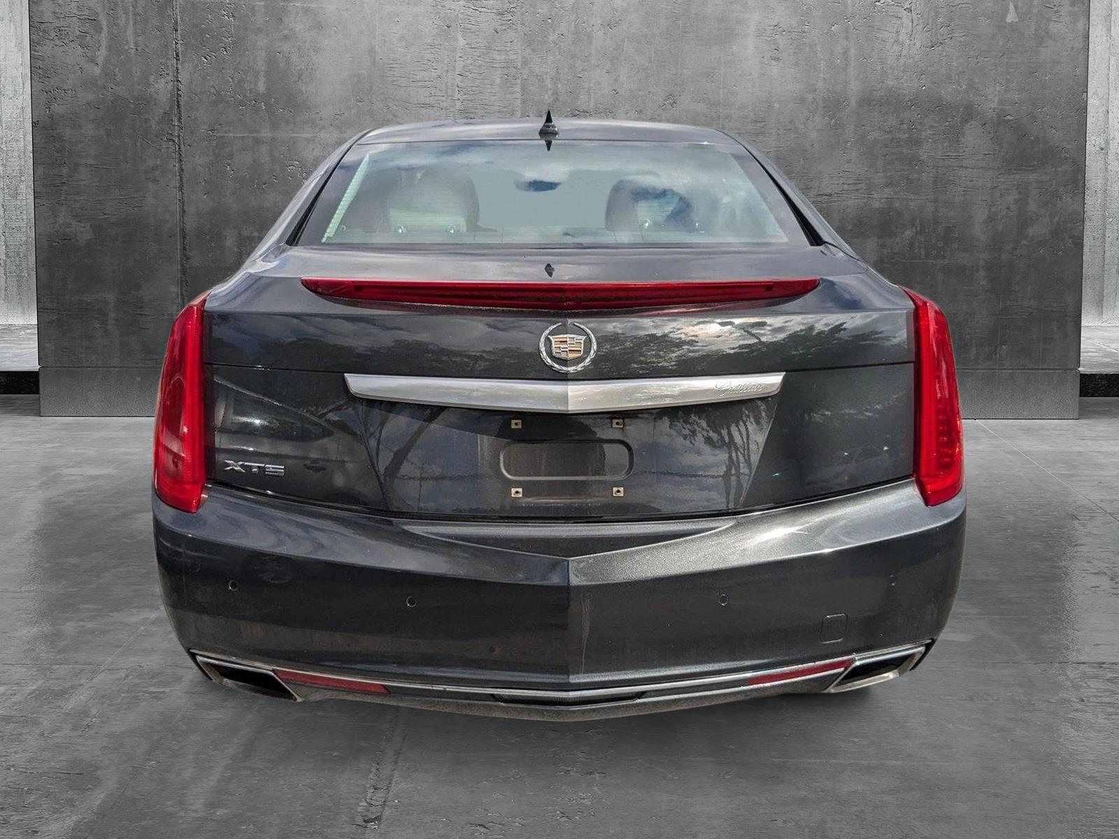 2013 Cadillac XTS Vehicle Photo in MIAMI, FL 33134-2699