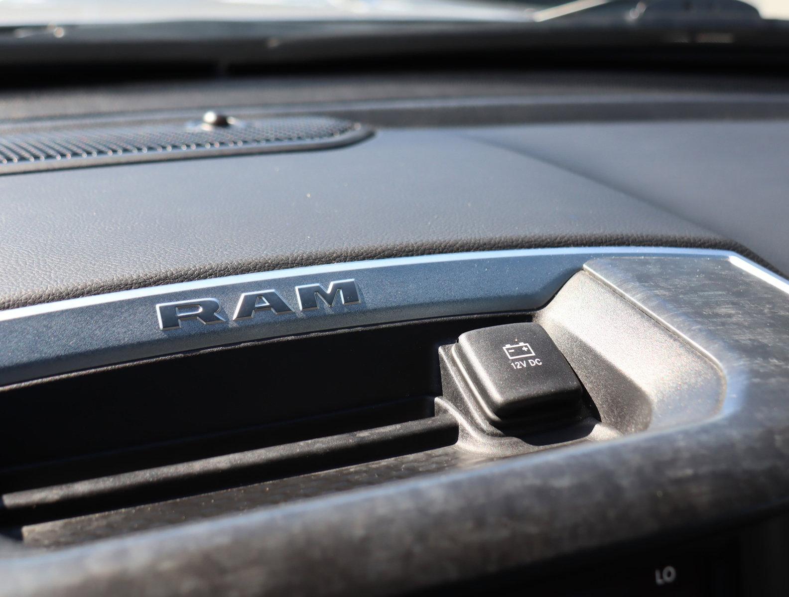 2021 Ram 1500 Vehicle Photo in LOS ANGELES, CA 90007-3794