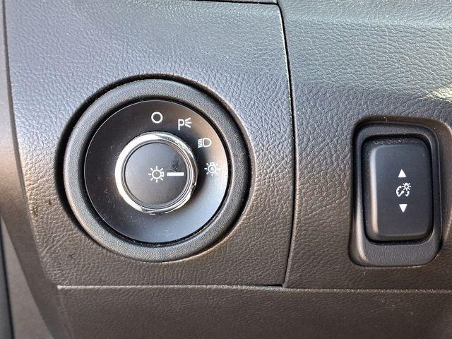 2018 Ford Taurus Vehicle Photo in DANBURY, CT 06810-5034